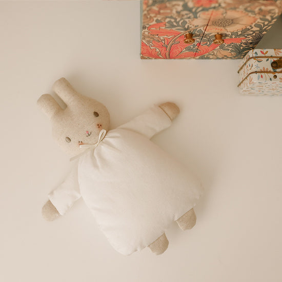 Riley Bunny Rattle, IVORY